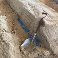 荒井果樹園　肥料作り